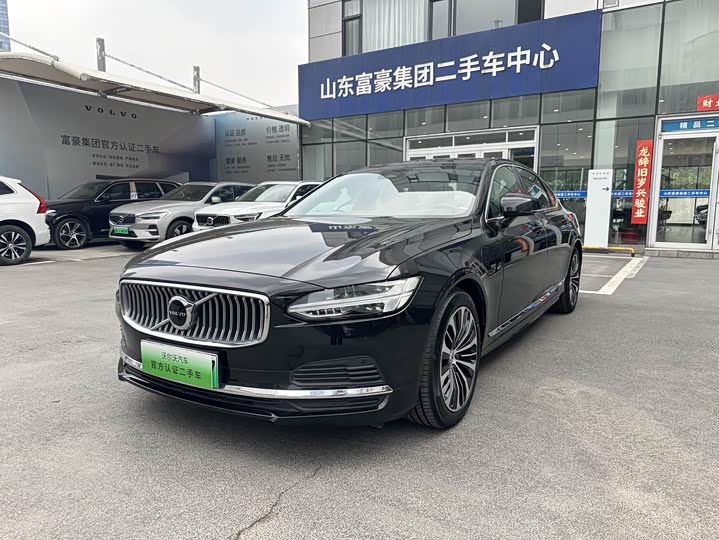 Volvo S90 Hybrid 2024 2024款 插电式混动 四驱长续航智逸豪华版