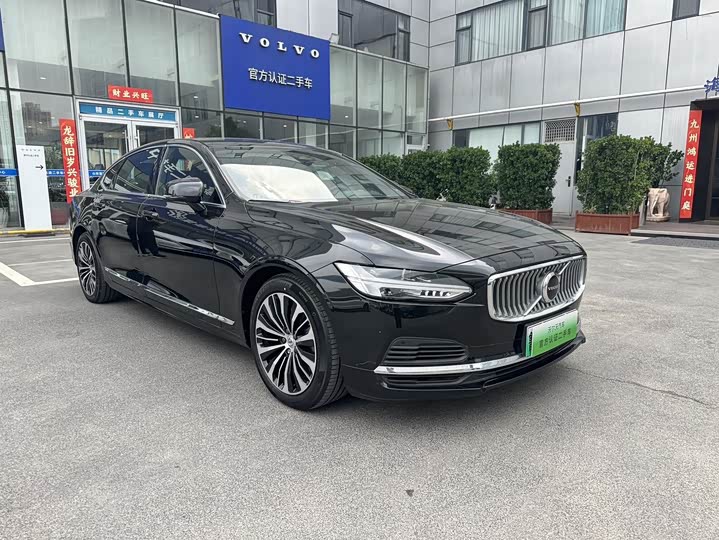 Volvo S90 Hybrid 2024 2024款 插电式混动 四驱长续航智逸豪华版