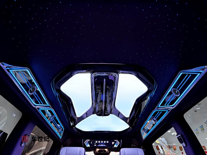 Mercedes-Benz Vito 2024 2024款 2.0T 精英版 7座