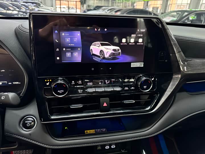 Toyota Crown Kluger 2024 2024款 2.5L HEV四驱豪华版