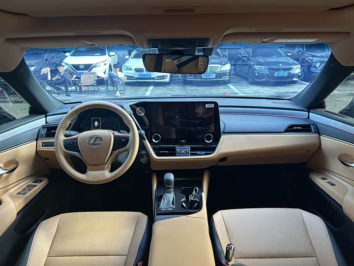 Lexus ES 2025 2025款 300h 臻享版