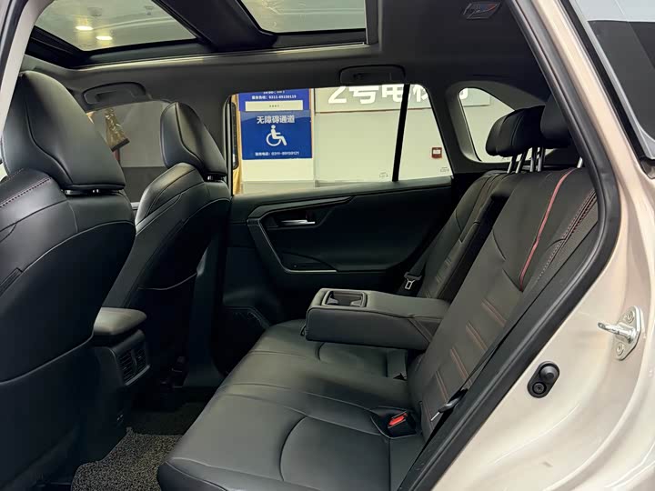 Toyota Wildlander Hybrid 2021 2021款 高性能版 2.5L 四驱劲擎版