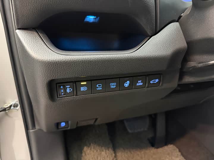 Toyota Wildlander Hybrid 2021 2021款 高性能版 2.5L 四驱劲擎版