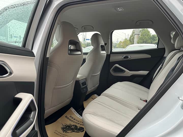 BYD Yuan Up 2025 2025款 智驾版 401KM 活力版