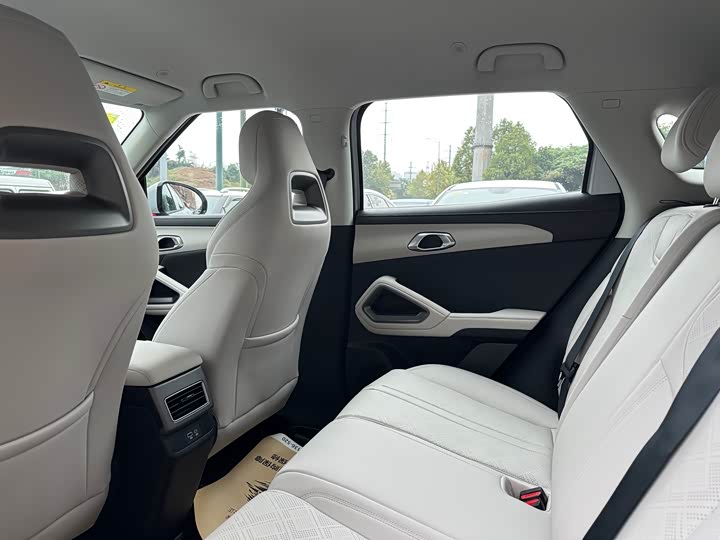 BYD Yuan Up 2025 2025款 智驾版 401KM 活力版