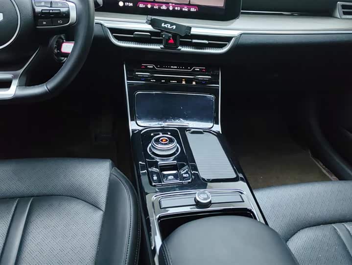 Kia K5 2021 2021款 270T CVVD 时尚版