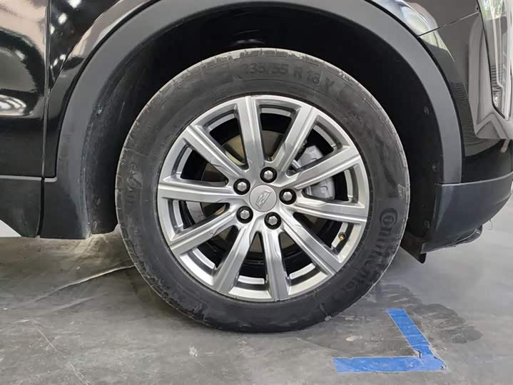 Cadillac XT4 2022 2022款 28T 两驱豪华型