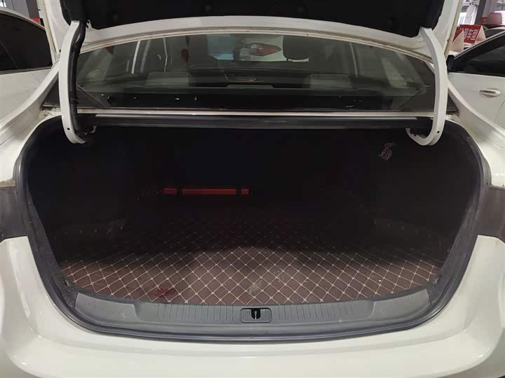 Buick Excelle GT 2021 2021款 1.3T 自动轻混动精英型