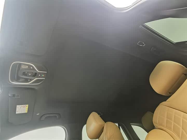 Geely Monjaro L Hybrid 2022 2022款 1.5T DHT增程电动旗舰版