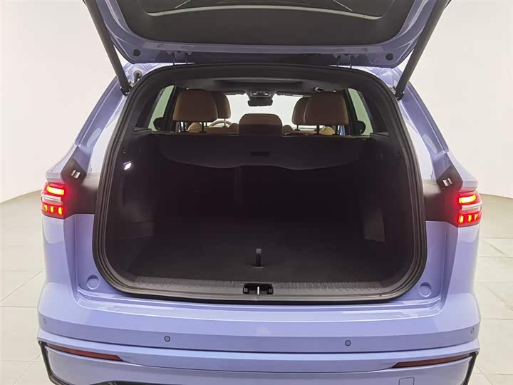 Geely Monjaro L Hybrid 2022 2022款 1.5T DHT增程电动旗舰版