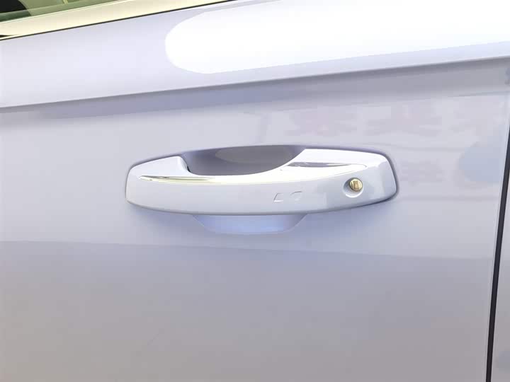 Geely Monjaro L Hybrid 2022 2022款 1.5T DHT增程电动旗舰版