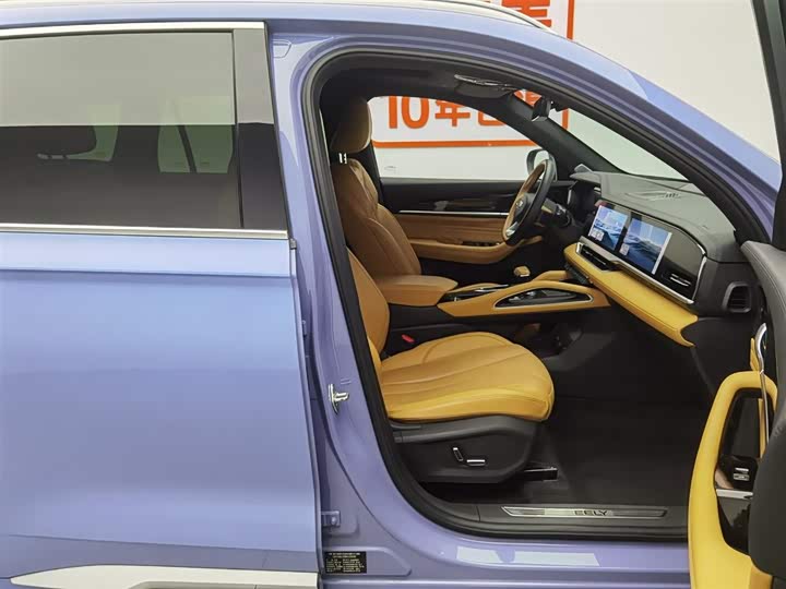 Geely Monjaro L Hybrid 2022 2022款 1.5T DHT增程电动旗舰版