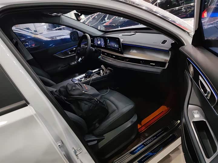 Chery Tiggo 8 Pro Hybrid 2023 2023款 冠军版 1.5T 100km 荣耀版