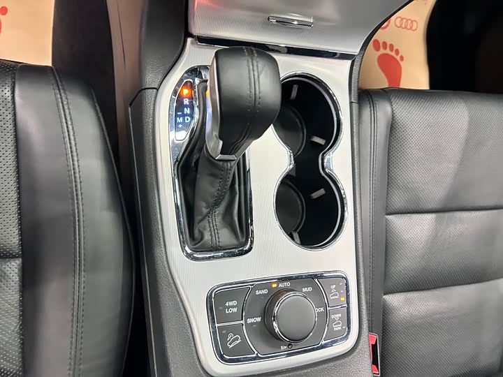 Jeep Grand Cherokee 2021 2021款 3.0L 80周年纪念版