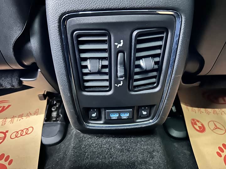 Jeep Grand Cherokee 2021 2021款 3.0L 80周年纪念版