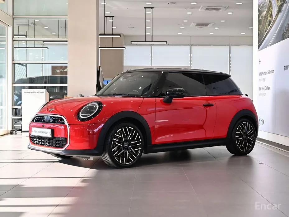 Mini Cooper 2024 Favoured