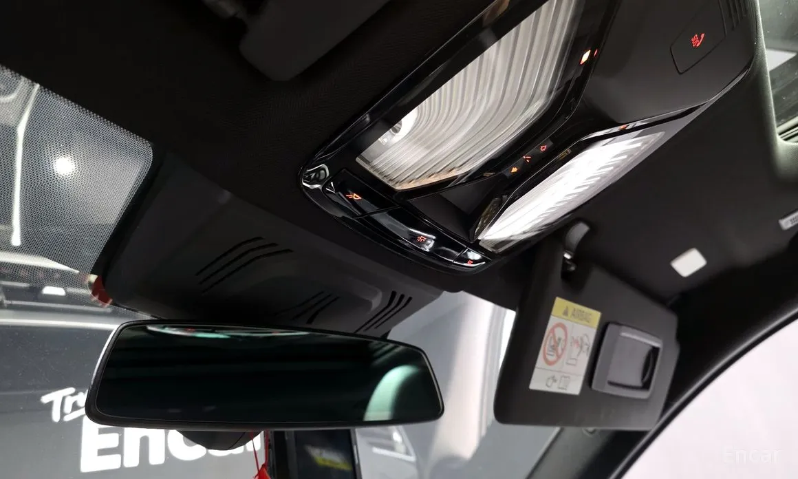 BMW 3 Series 2019 320i M Sport