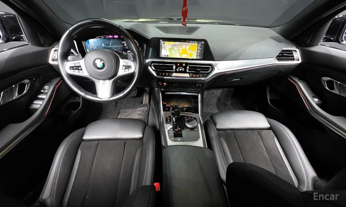 BMW 3 Series 2019 320i M Sport