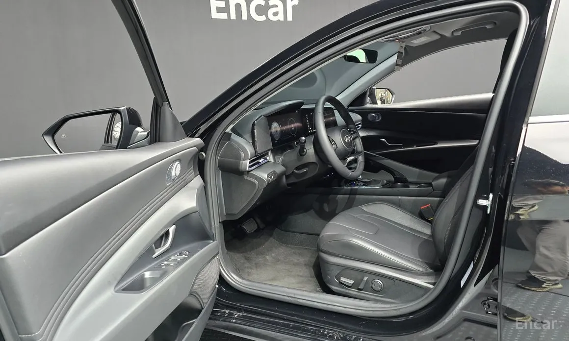 Hyundai Avante 2023 1.6