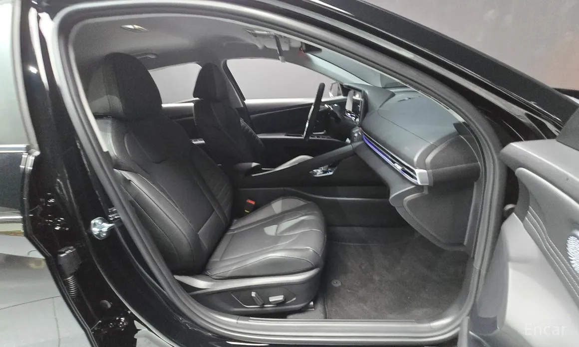 Hyundai Avante 2023 1.6