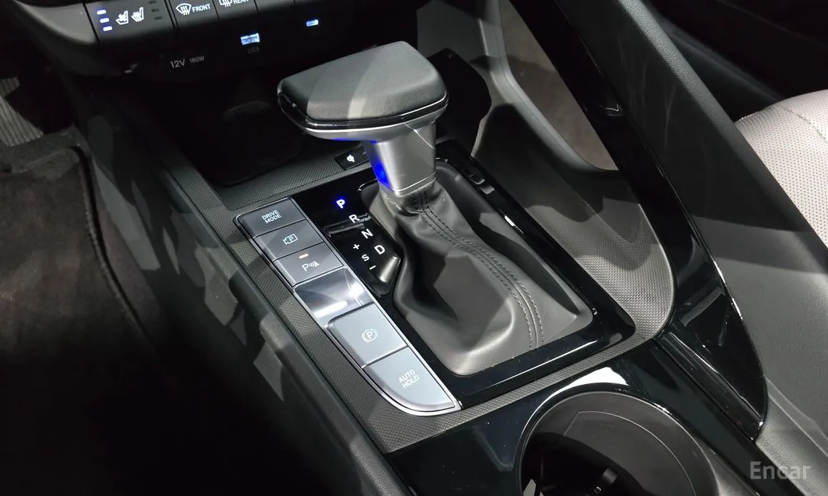 Hyundai Avante 2023 1.6