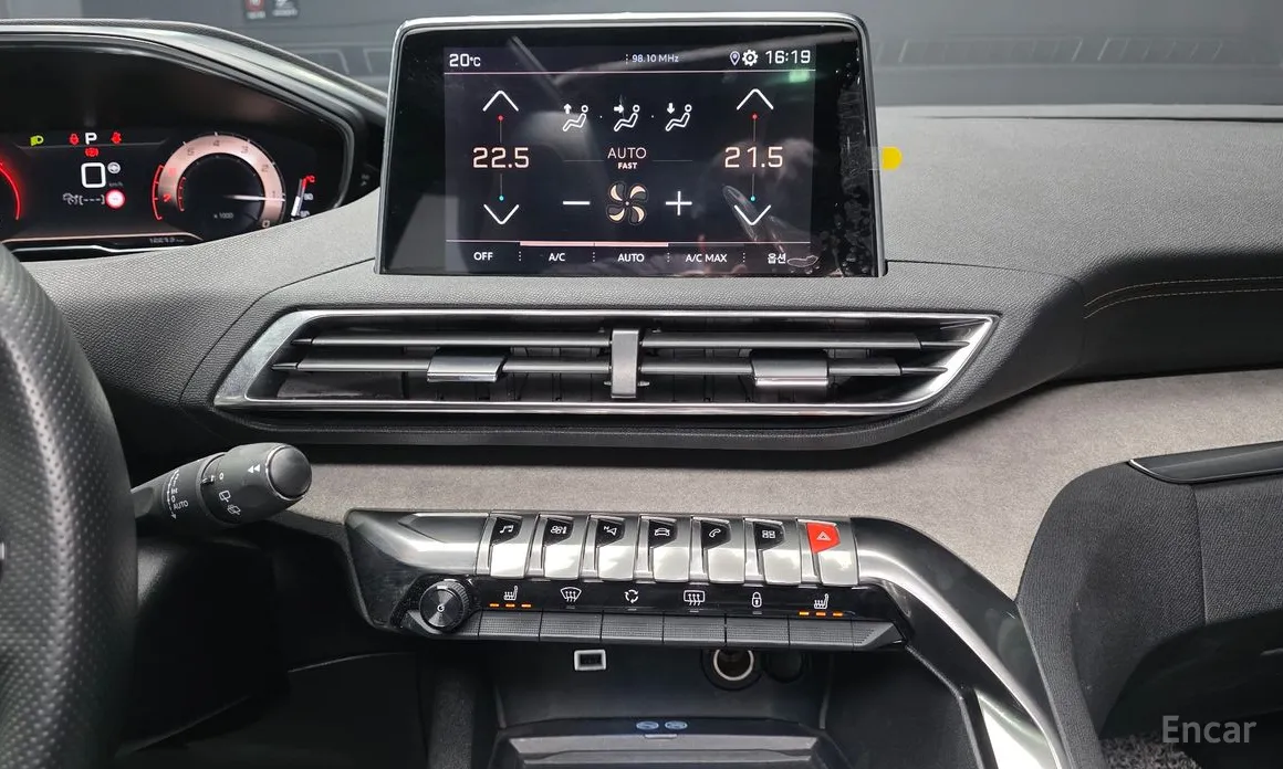 Peugeot 5008 2017 1.2 Pure Tech GT Pack