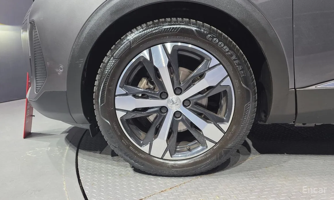 Peugeot 5008 2017 1.2 Pure Tech GT Pack