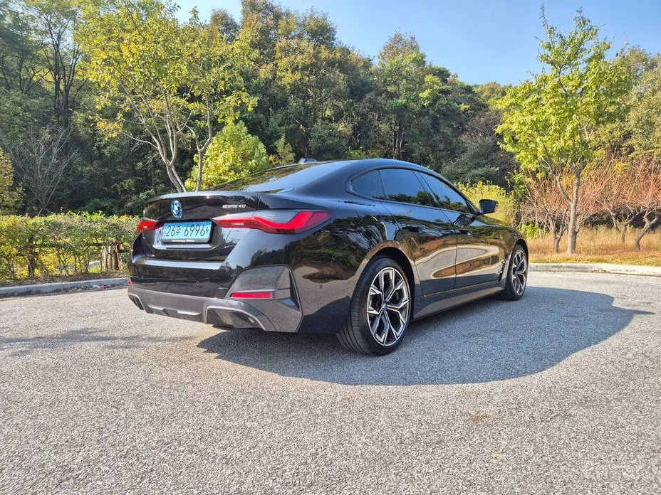 BMW i4 2021 eDrive40 M Sports