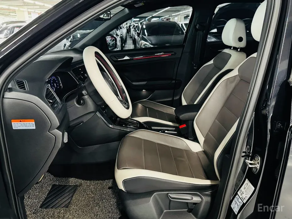 Volkswagen T-Roc 2021 2.0 TDI Premium