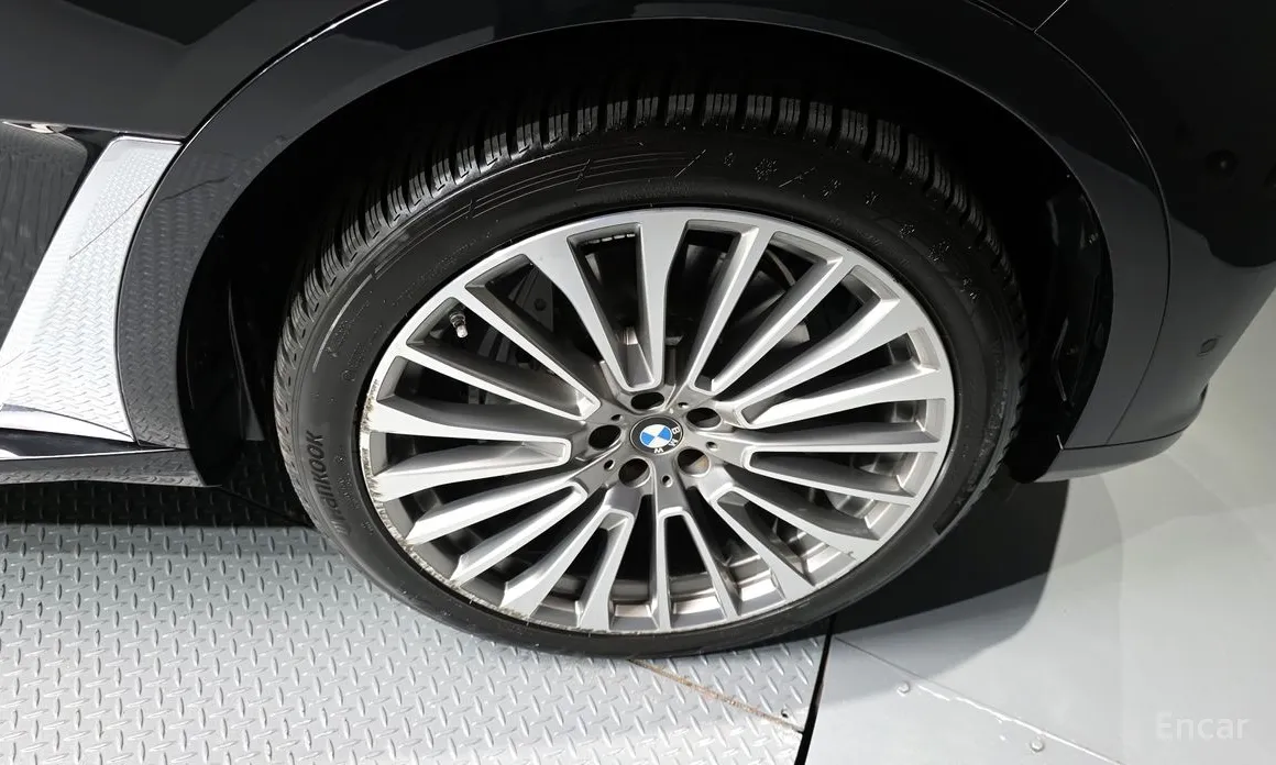 BMW X7 2019 xDrive 40d Design Pure Excellence 6-Seater