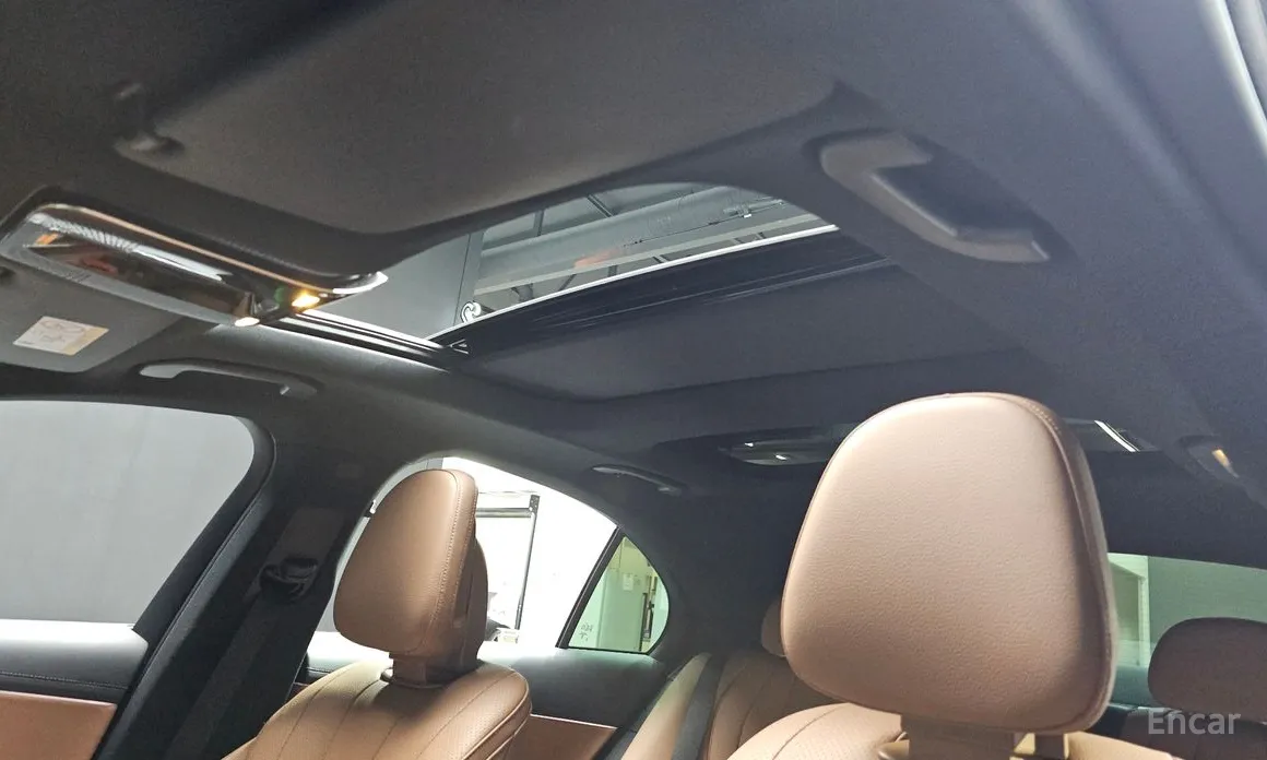 Mercedes-Benz E-Class 2024 E200 Avantgarde