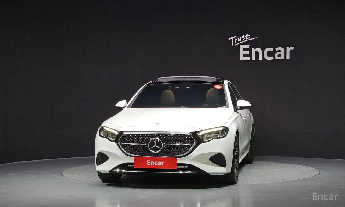 Mercedes-Benz E-Class 2024 E200 Avantgarde