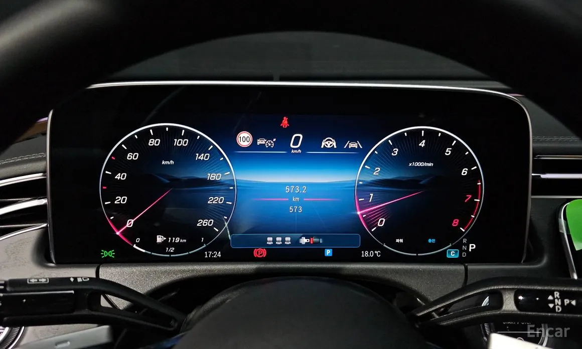 Mercedes-Benz E-Class 2024 E200 Avantgarde