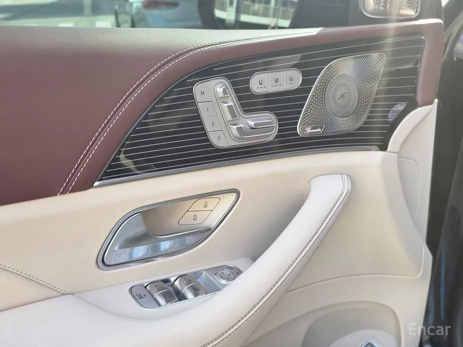 Mercedes-Benz GLS-Class 2020 Maybach GLS600 4MATIC