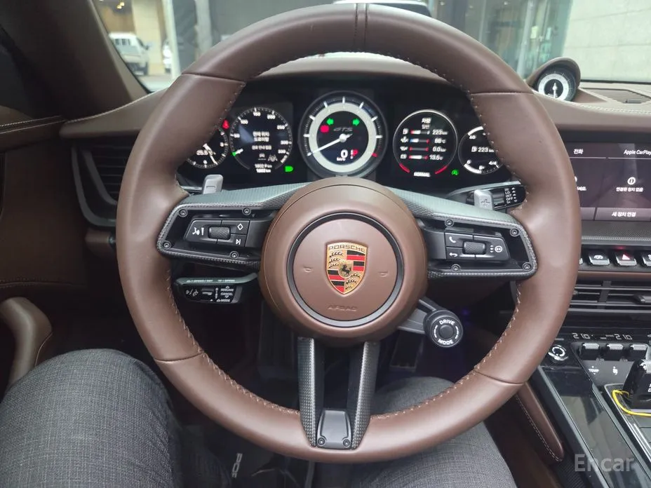 Porsche 911 2019 Carrera 4 GTS Cabriolet