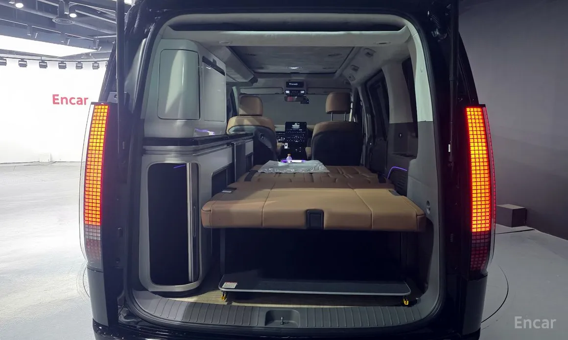 Hyundai Staria 2021 4WD 캠핑카