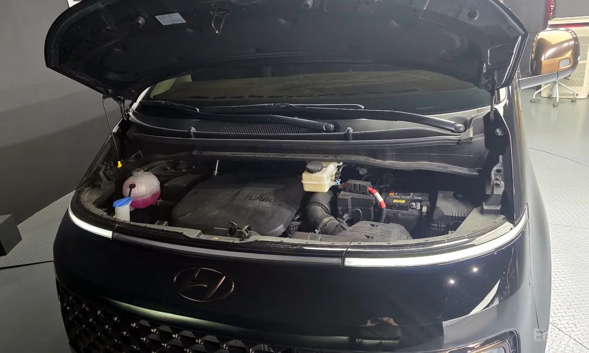 Hyundai Staria 2021 4WD 캠핑카