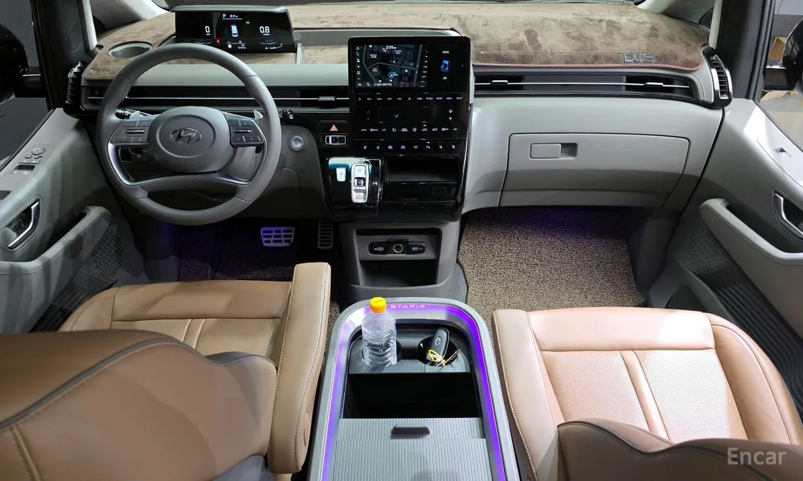 Hyundai Staria 2021 4WD 캠핑카