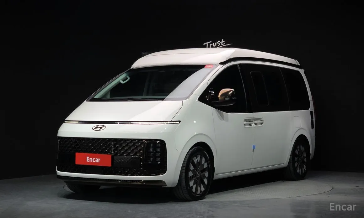 2021 Hyundai Staria