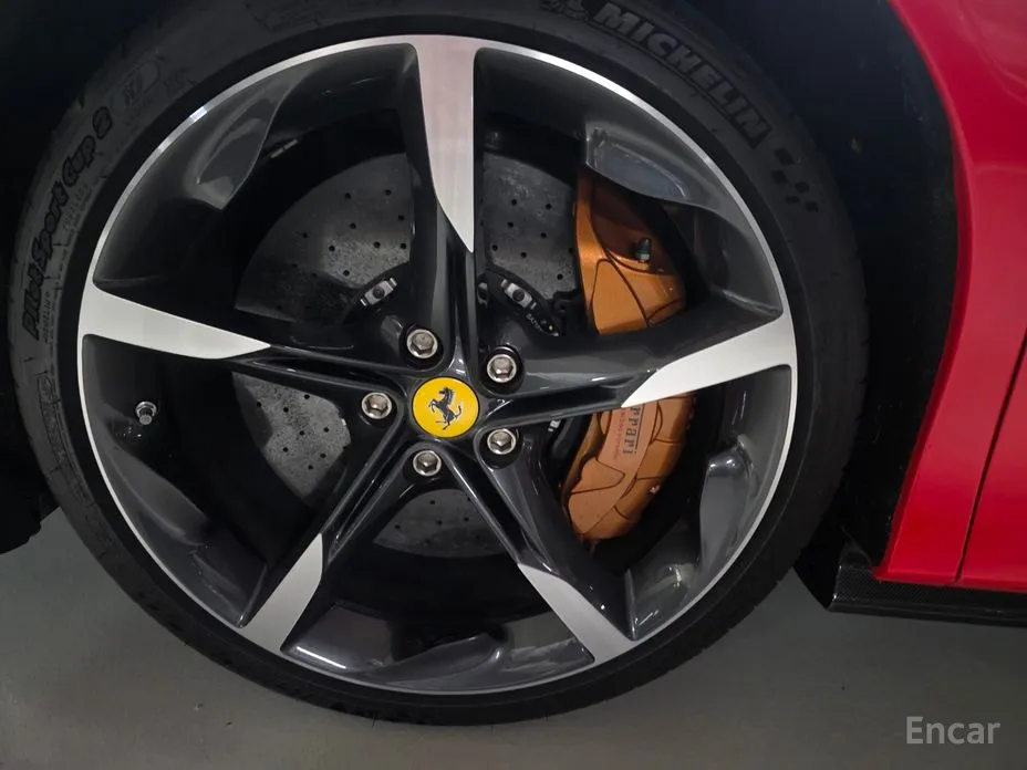 Ferrari SF90 2021 4.0