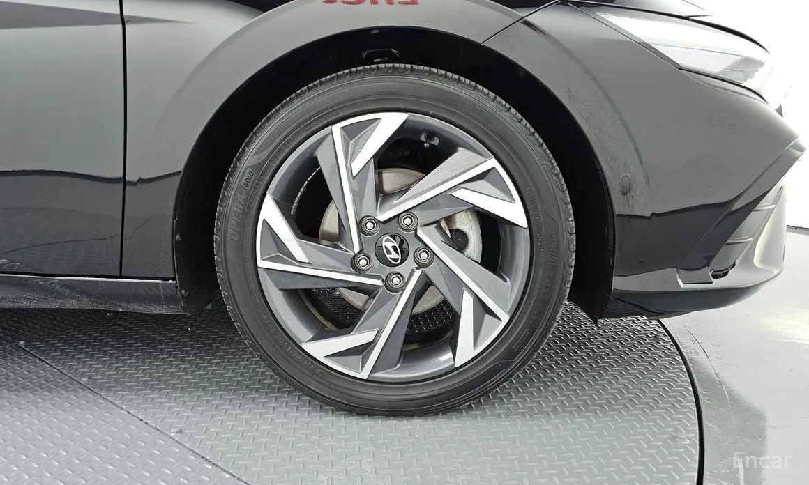 Hyundai Avante 2023 1.6