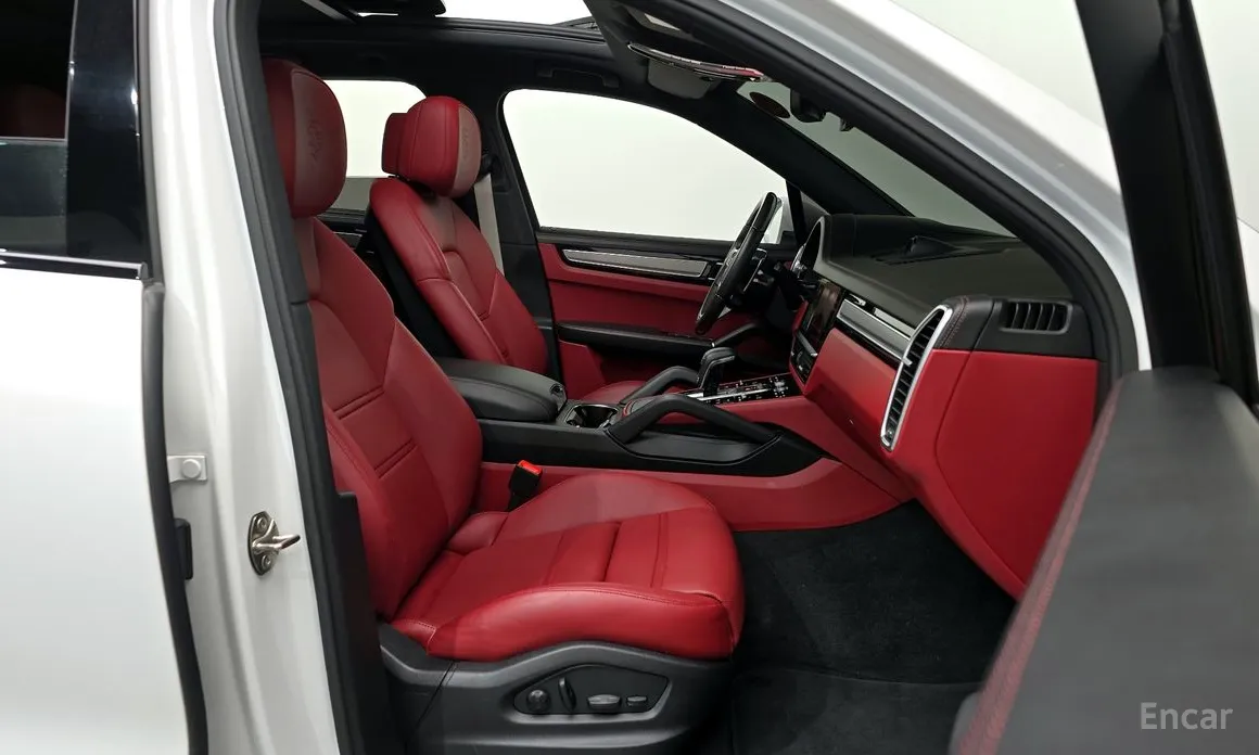 Porsche Cayenne 2019 3.0 PLATINUM EDITION