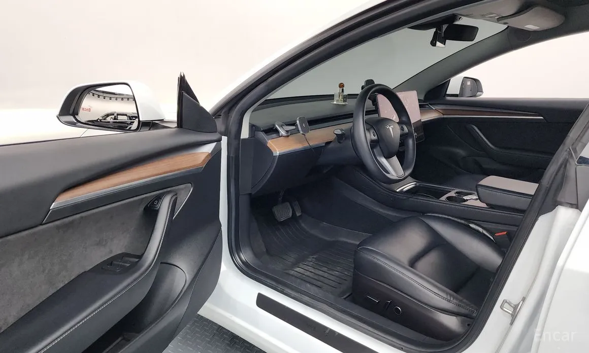 Tesla Model 3 2017 Long Range