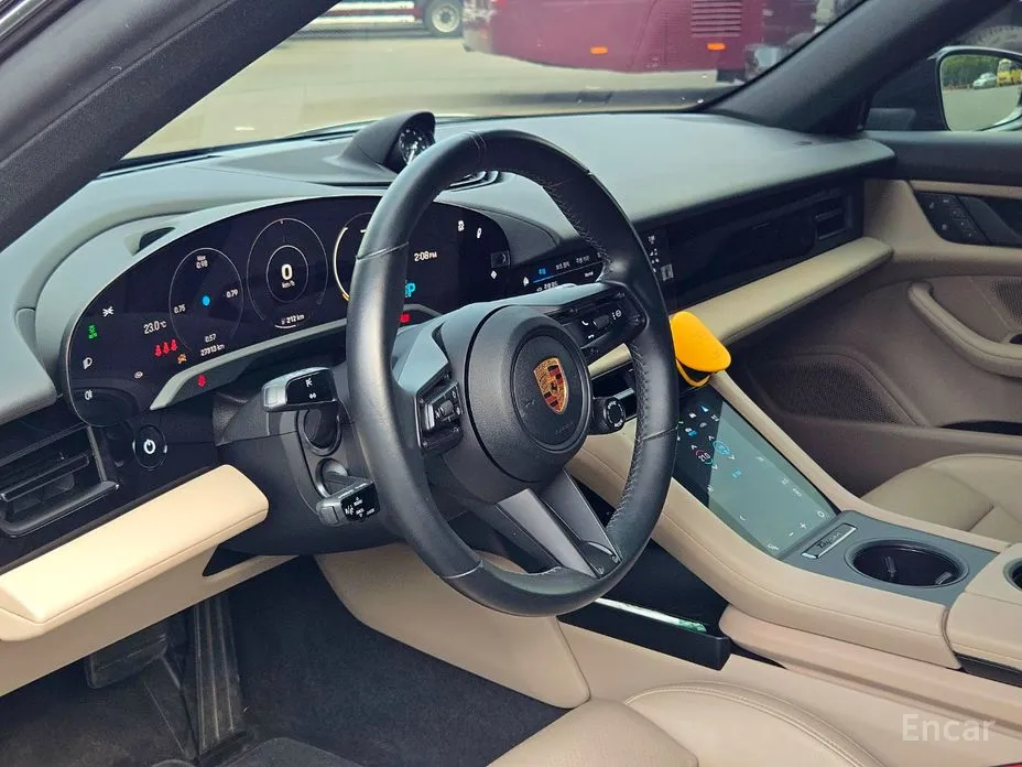 Porsche Taycan 2020 Base