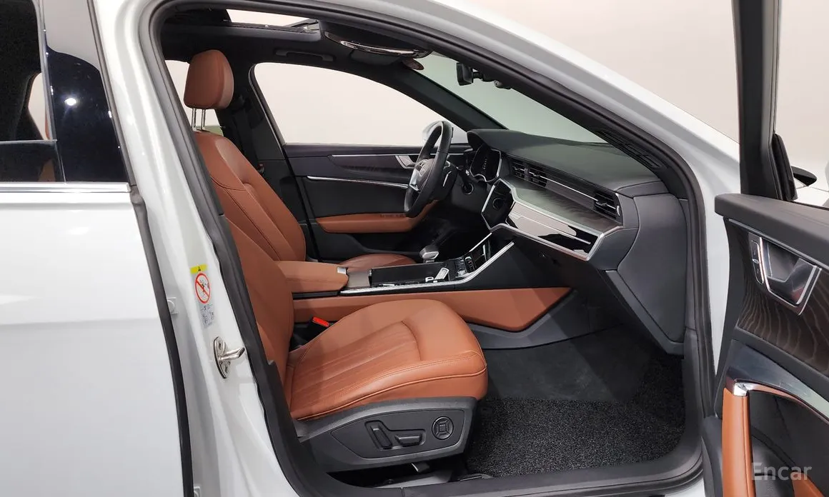 Audi A6 2019 45 TFSI Quattro Premium