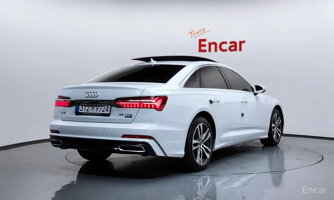 Audi A6 2019 45 TFSI Quattro Premium