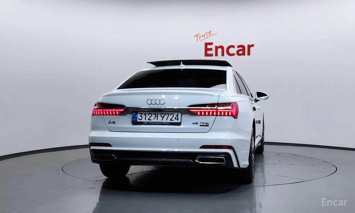 Audi A6 2019 45 TFSI Quattro Premium