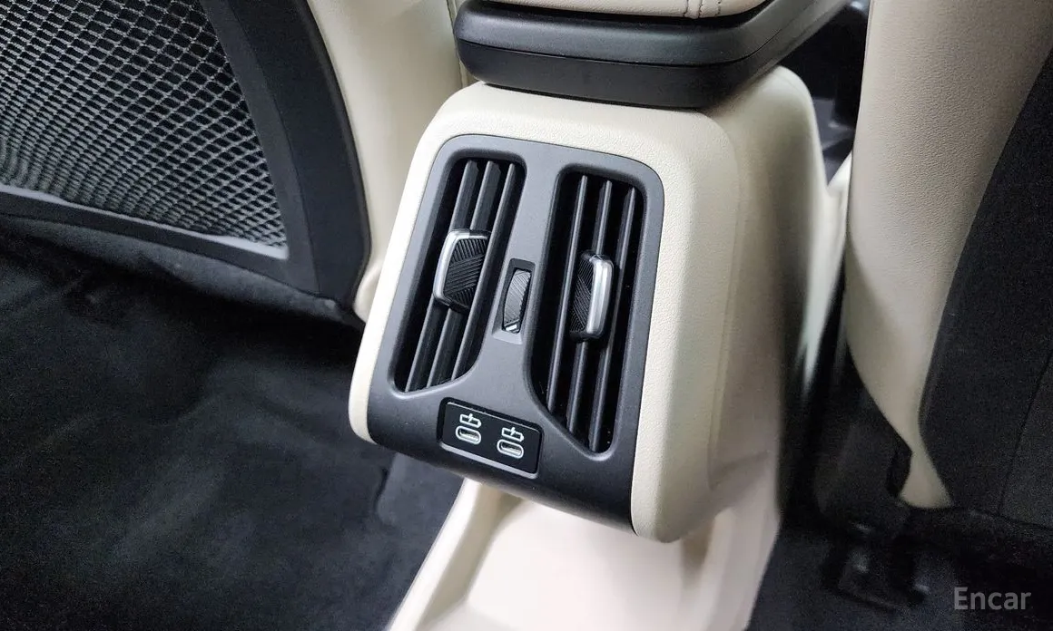 BMW X1 2023 xDrive 20i M Sport