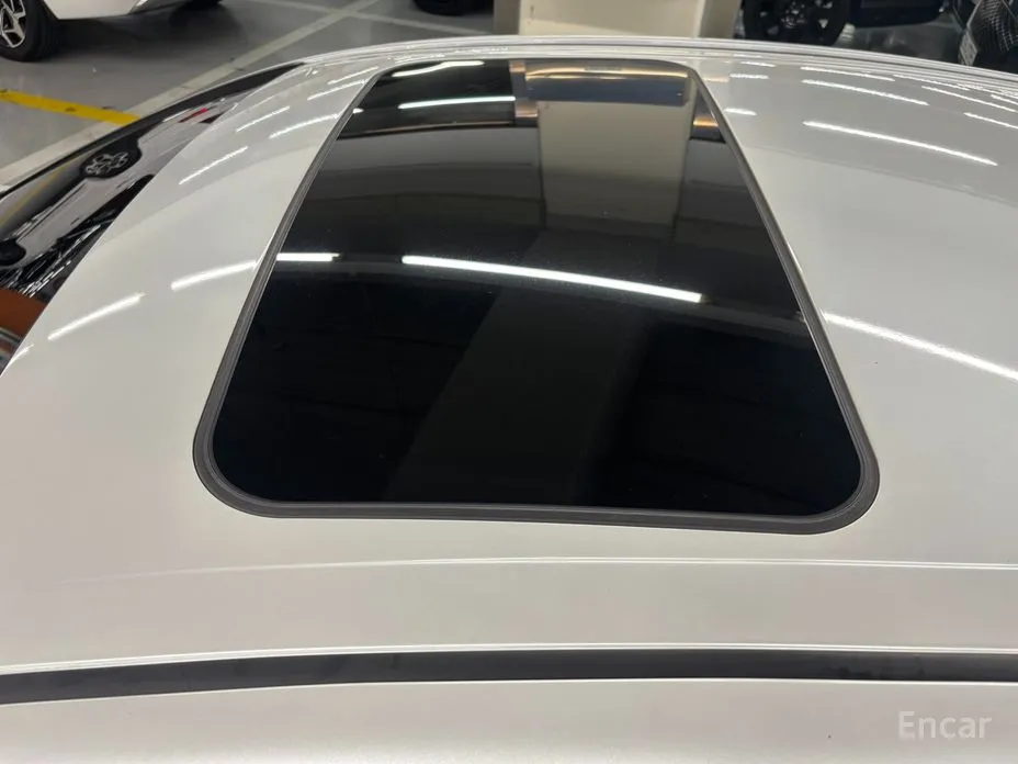 Toyota Camry 2017 2.5 XLE Hybrid