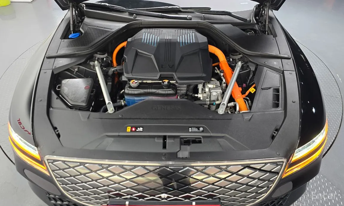 Genesis G80 2021 e-AWD